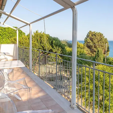 Lilium Casa Di Lusso A San Vito Con E Parcheggio Holiday home